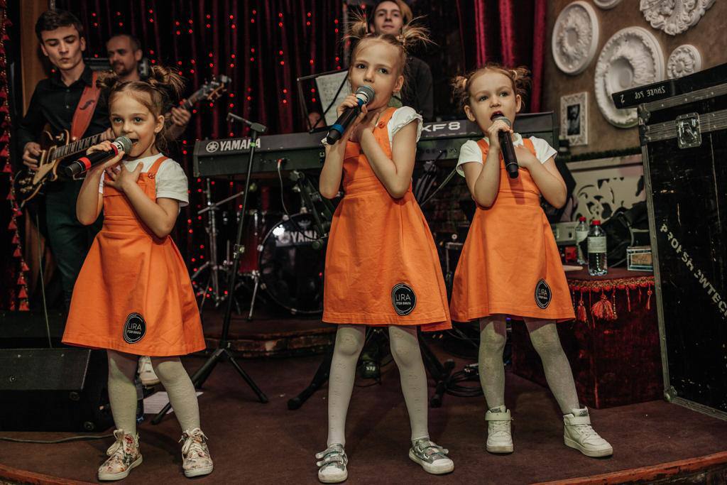 Полина в студии Лира 1